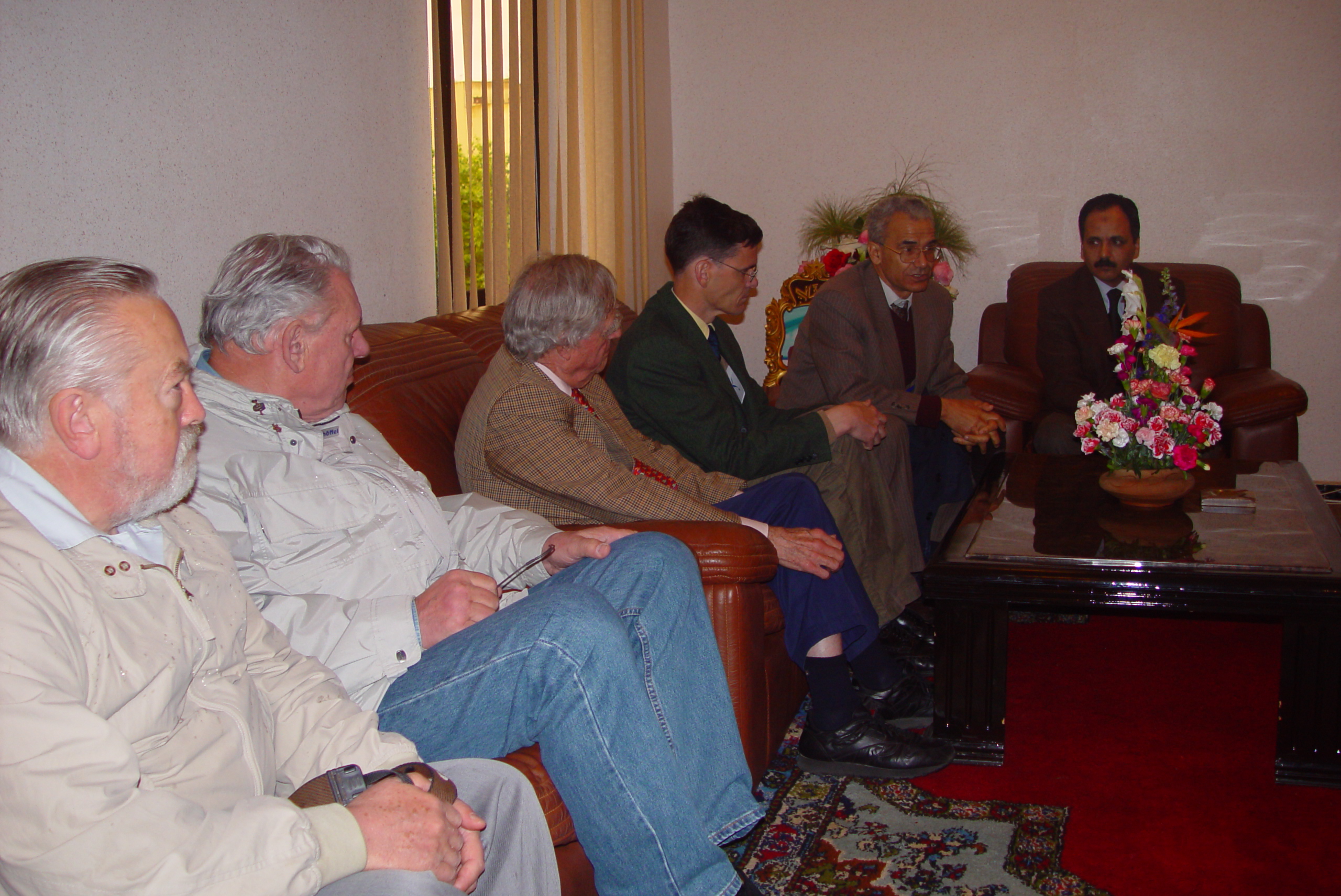 Feu Luc Hoffmann & le Prince de Liechtenstein reçus par le Gouverneur de Larache avril 2002